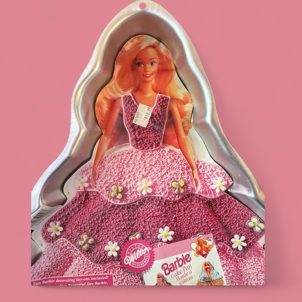 Wilton Barbie Cake Pan Baking Vintage New